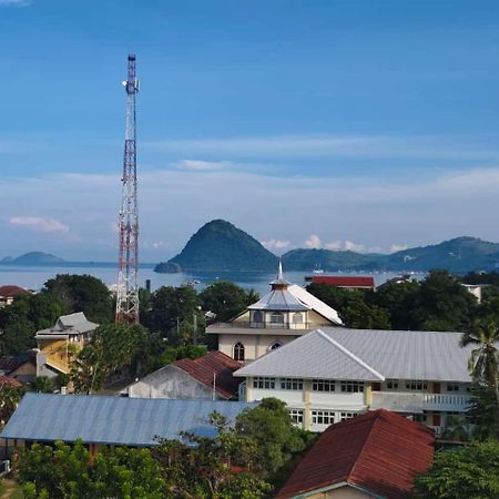 Triple 8 Suites Labuan Bajo Exterior photo